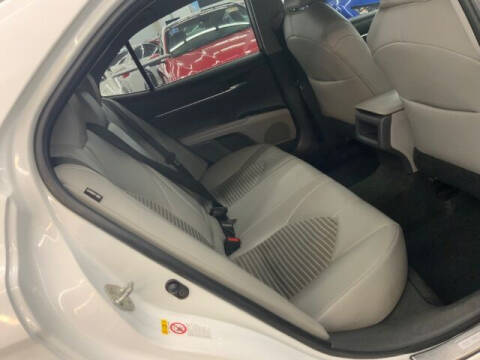 2018 Toyota Camry SE