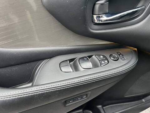 2017 Nissan Murano SL