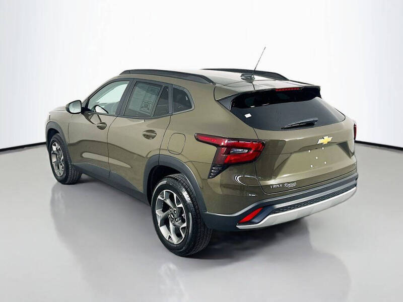 2024 Chevrolet Trax LT