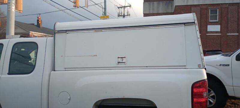 2010 Chevrolet Chevy Truck Cap  6ft 10in for sale at Sann's Auto Sales in Baltimore MD