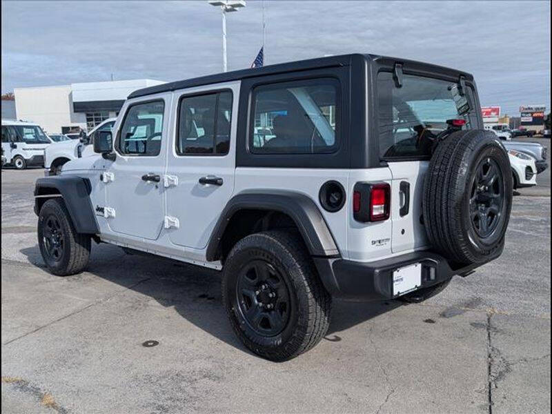 2023 Jeep Wrangler Sport