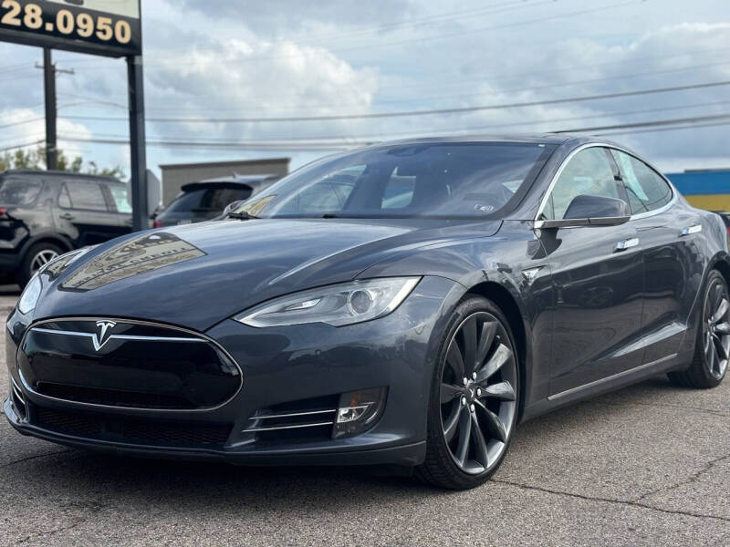 2016 Tesla Model S 70D