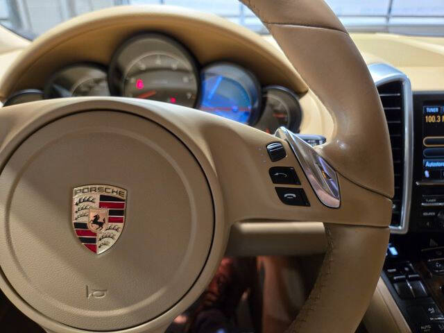2012 Porsche Cayenne Tiptronic