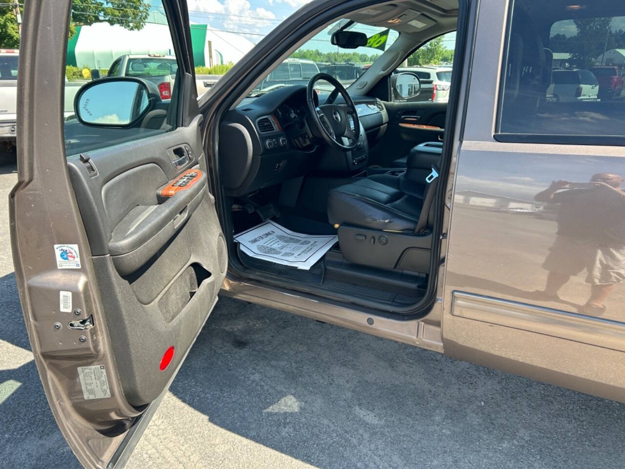 2008 GMC Sierra 2500HD for sale at Upstate Auto Gallery in Westmoreland, NY