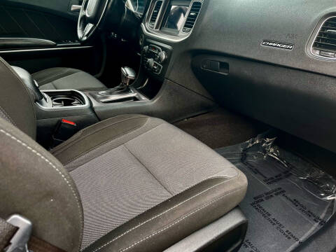 2019 Dodge Charger SXT