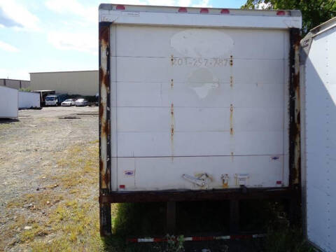 2011 Supreme 20ft Van Body