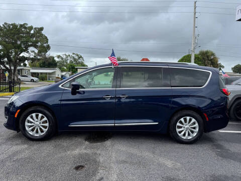 2018 Chrysler Pacifica Touring L