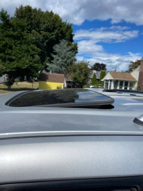 2011 Cadillac Escalade Luxury