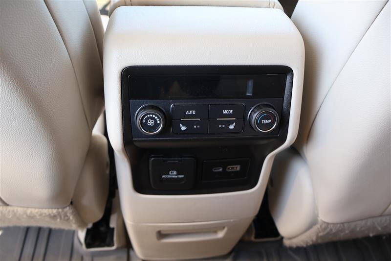 2020 GMC Acadia Denali