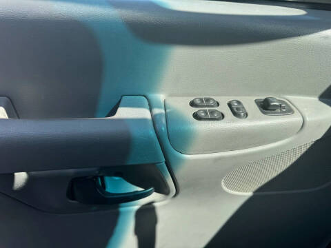 2007 Ford E-Series E-150