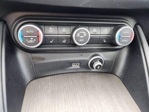 2022 Alfa Romeo Stelvio Ti