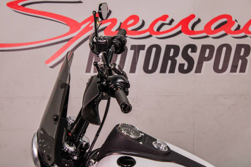 2016 Harley-Davidson Dyna Street Bob