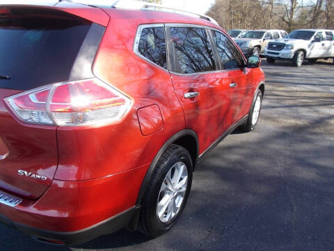 2016 Nissan Rogue SV