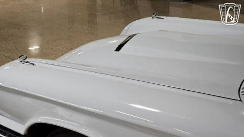 1960 Ford Thunderbird