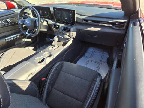 2024 Ford Mustang EcoBoost