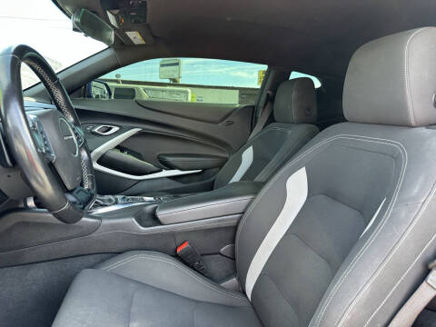 2022 Chevrolet Camaro LT