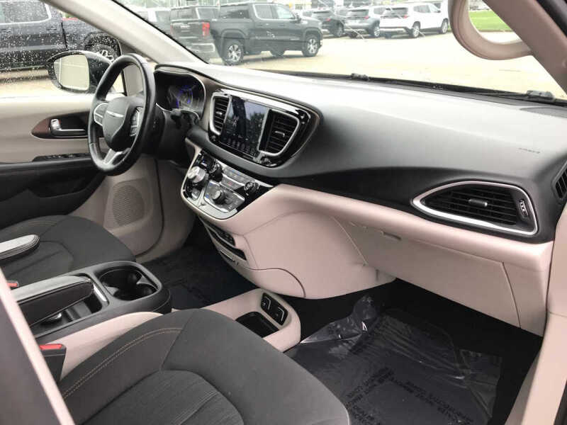 2019 Chrysler Pacifica Touring Plus
