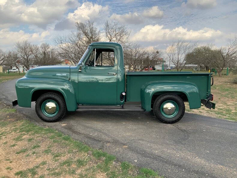 1953 Ford F-100