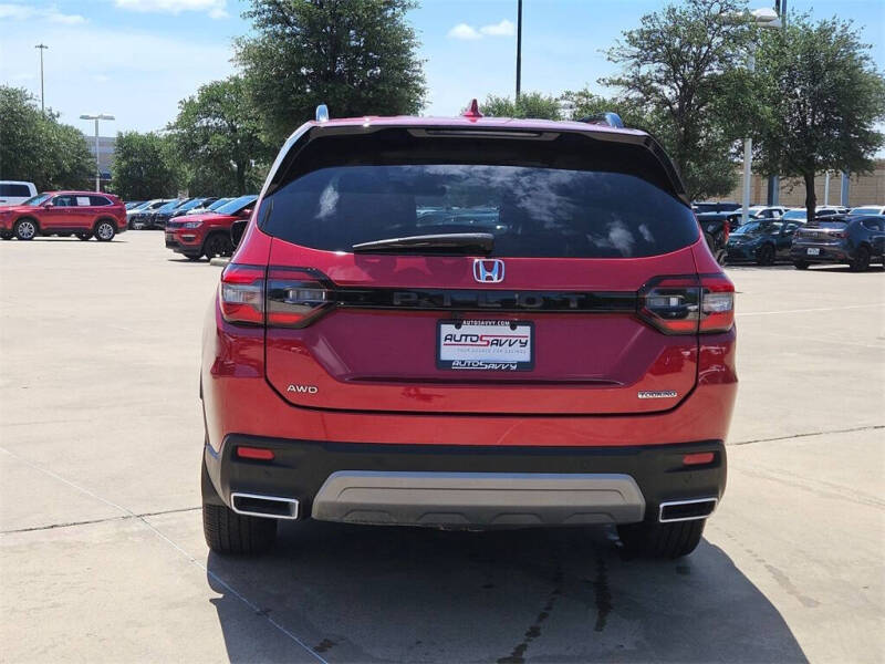 2023 Honda Pilot Touring