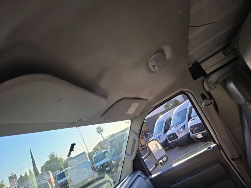 2011 Ford E-Series E-350 SD