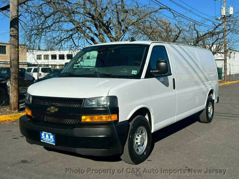 2021 Chevrolet Express 2500