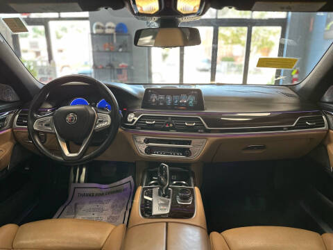 2017 BMW 7 Series 750i xDrive