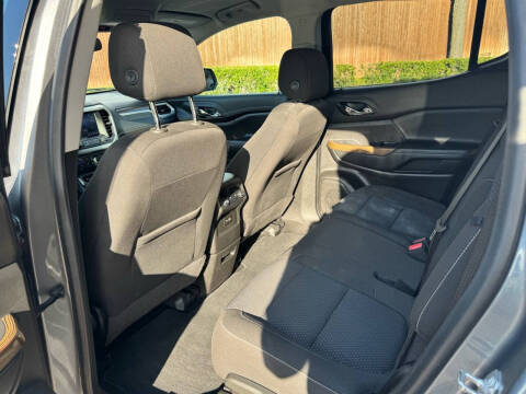 2020 GMC Acadia SLE