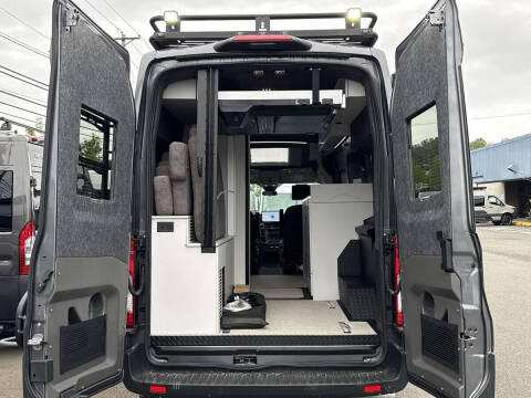 2024 Ford Transit