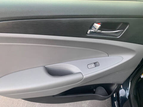 2011 Hyundai Sonata GLS