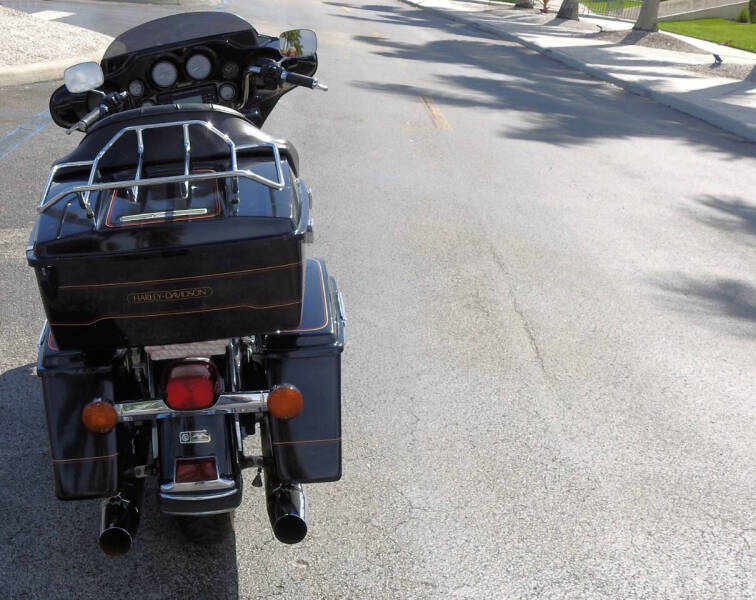 1999 Harley-Davidson FLHTC.