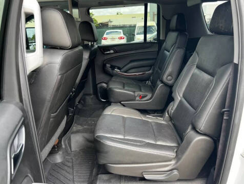 2017 GMC Yukon XL SLT