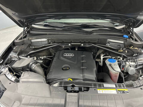 2014 Audi Q5 2.0T quattro Premium Plus