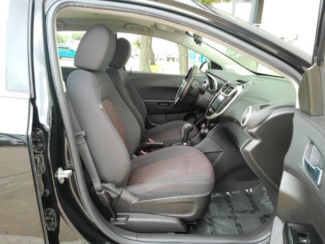2017 Chevrolet Sonic LT Auto