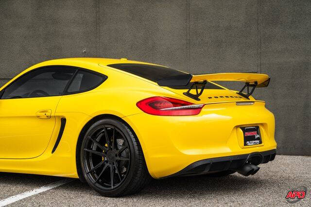 2016 Porsche Cayman