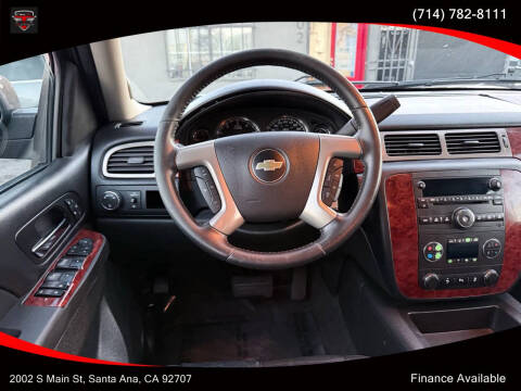 2014 Chevrolet Suburban LT