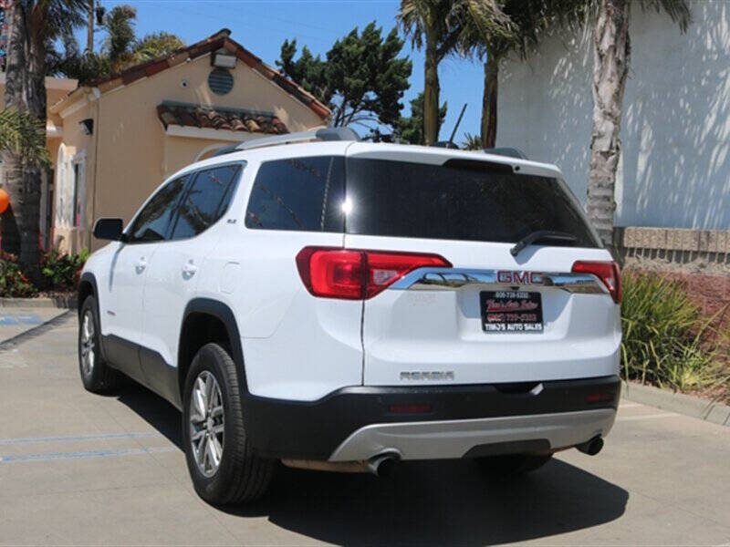 2017 GMC Acadia SLE-2
