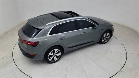 2024 Audi Q8 e-tron quattro Premium