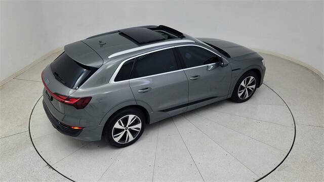 2024 Audi Q8 e-tron quattro Premium