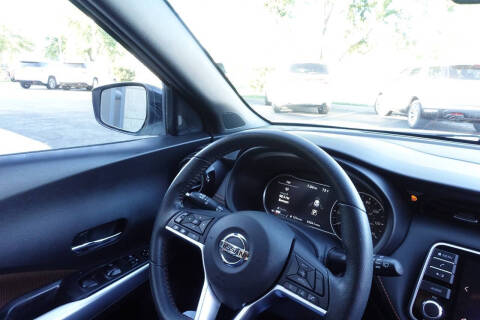 2019 Nissan Kicks SR