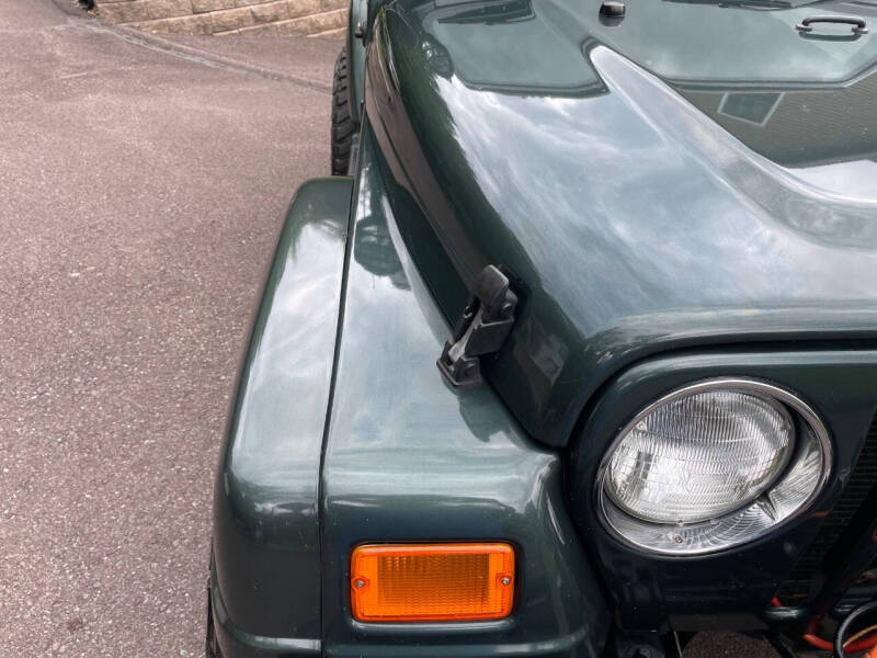 2002 Jeep Wrangler Sahara