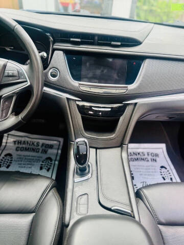 2018 Cadillac XT5 Premium Luxury