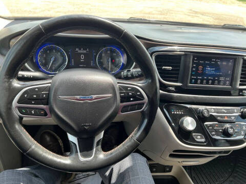 2019 Chrysler Pacifica Touring Plus