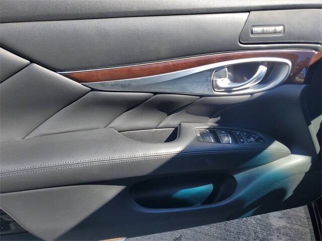 2019 Infiniti Q70 3.7 Luxe