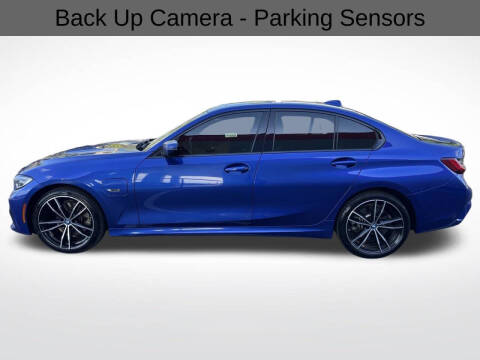 2022 BMW 3 Series 330e