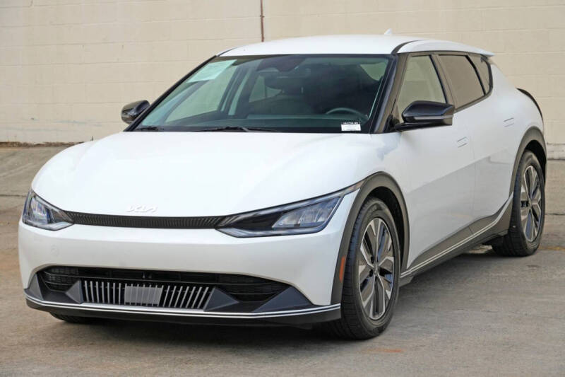 2024 Kia EV6 Light