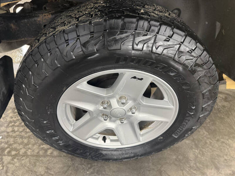 2014 Jeep Wrangler Unlimited Sport RHD