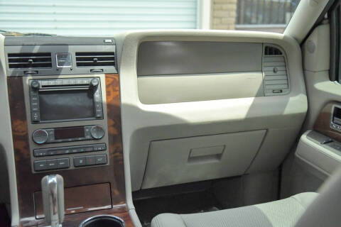 2014 Lincoln Navigator