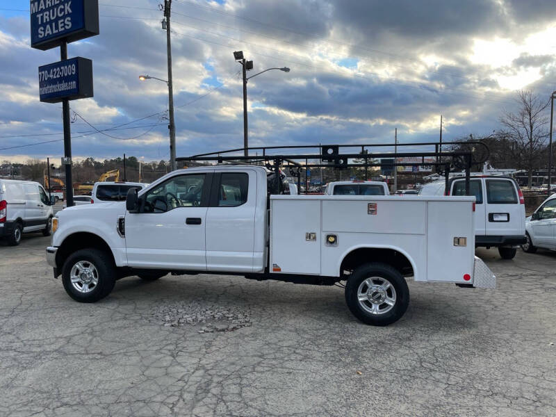 2017 Ford F-250 Super Duty XL photo 2