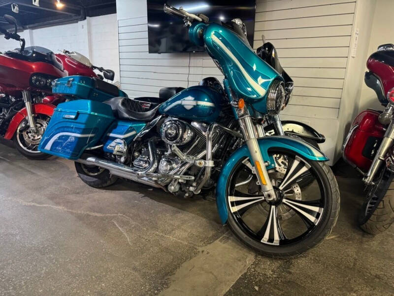 2009 Harley-Davidson Street Glide for sale at 330 Motorsports in Youngstown OH