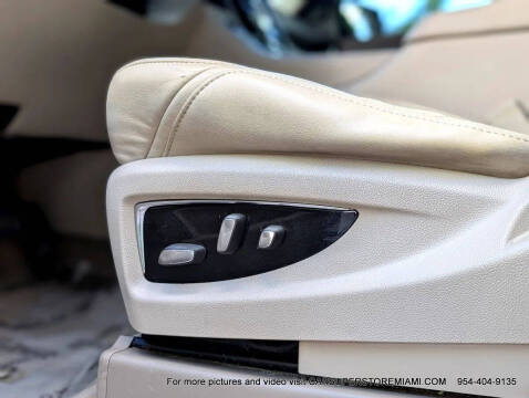 2015 Cadillac Escalade Luxury